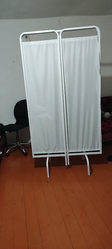 Tibbi paravan – 3 bölməli, qatlana bilən. - Metal konstruksiya: ağ - şəkil 3