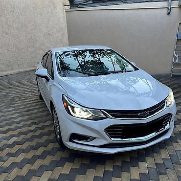 Chevrolet Cruze: 1.4 l | 2017 il 187000 km Sedan - şəkil 5