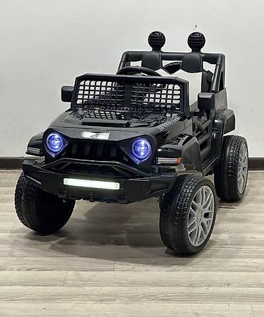 7 yaşa qədər nəzərdə tutulan bu model, rezin təkər və dəri oturacaqlar - şəkil 3