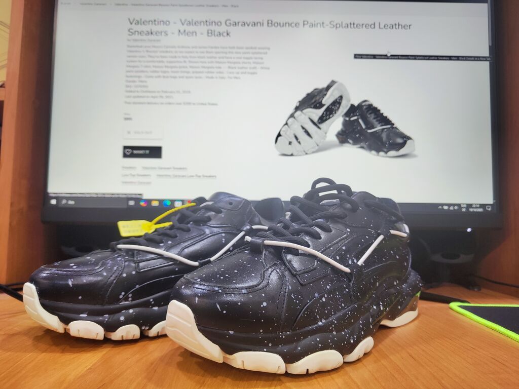 Məhsul: Valentino Garavani Bounce Paint-Splattered Leather Sneakers –