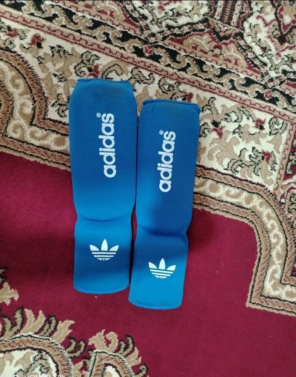 Adidas kikboks dəsti - Rəng: mavi (sarı və ağ loqolu detallar) -