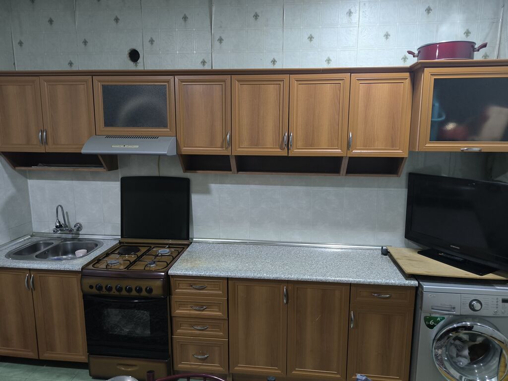 Mətbəx mebeli dəsti - Material: ağac teksturalı MDF/Laminate