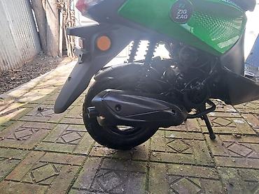 Yaşıl rəngli ZIGZAG skuter - Şəhər içi sürüş üçün kompaktdır, dar - şəkil 5