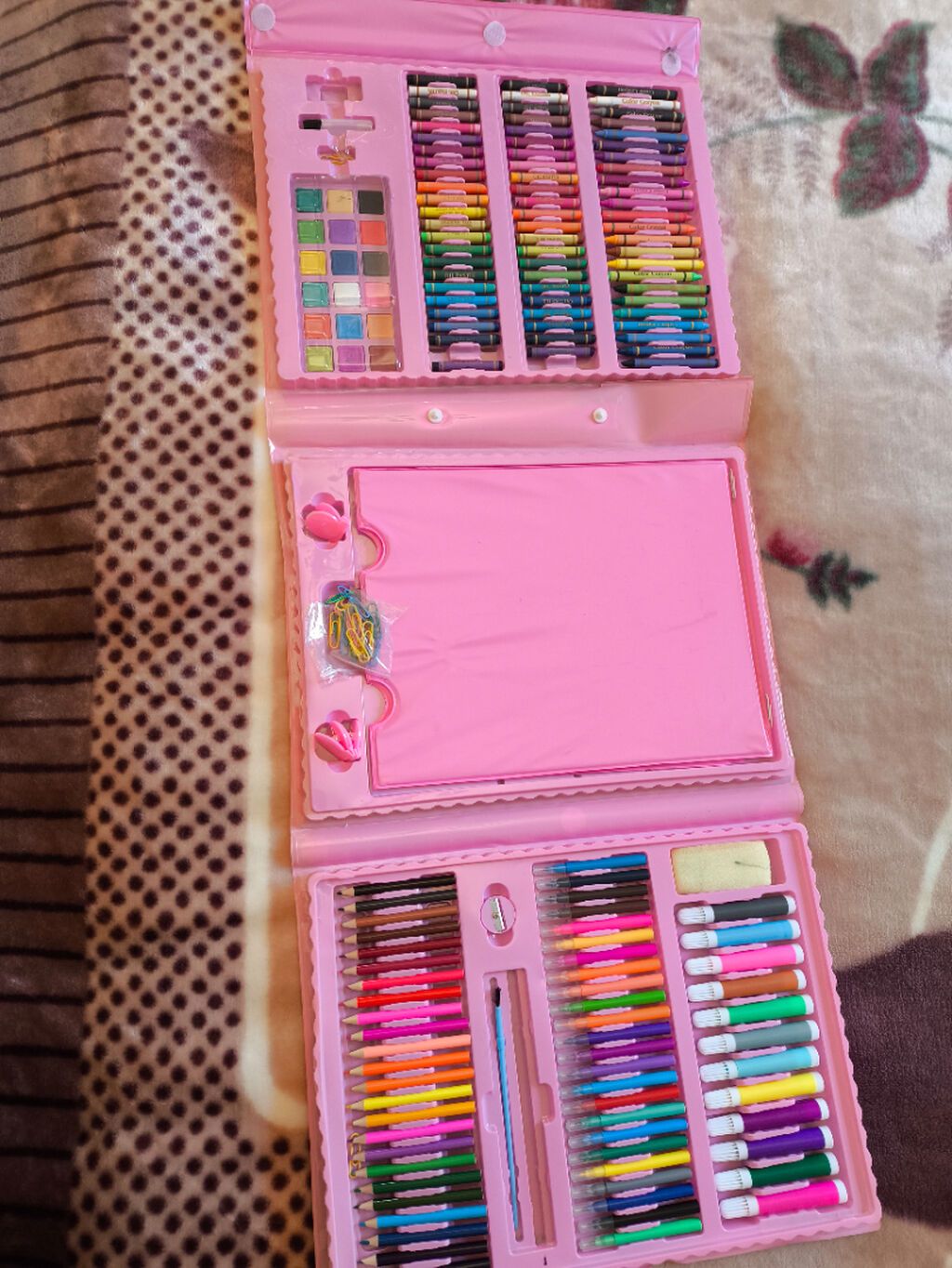 Uşaqlar üçün böyük rəsm və yaradıcılıq çantası – 208 hissə 3+ yaş