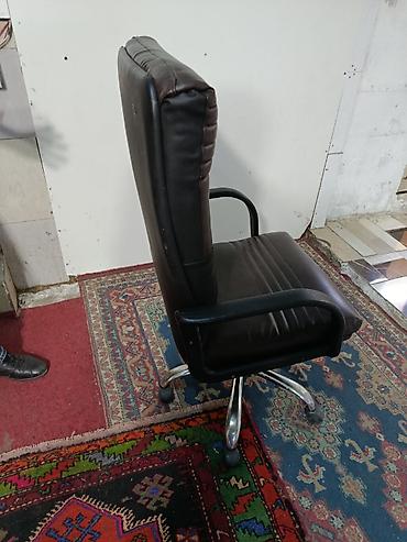 Təkərli, Qolları tənzimlənmir, Süni dəri - şəkil 3