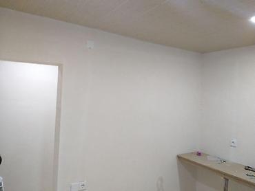 Satılır: Kiçik məkan üçün təmizlənmiş və təmir olunmuş otaq/studia - şəkil 4