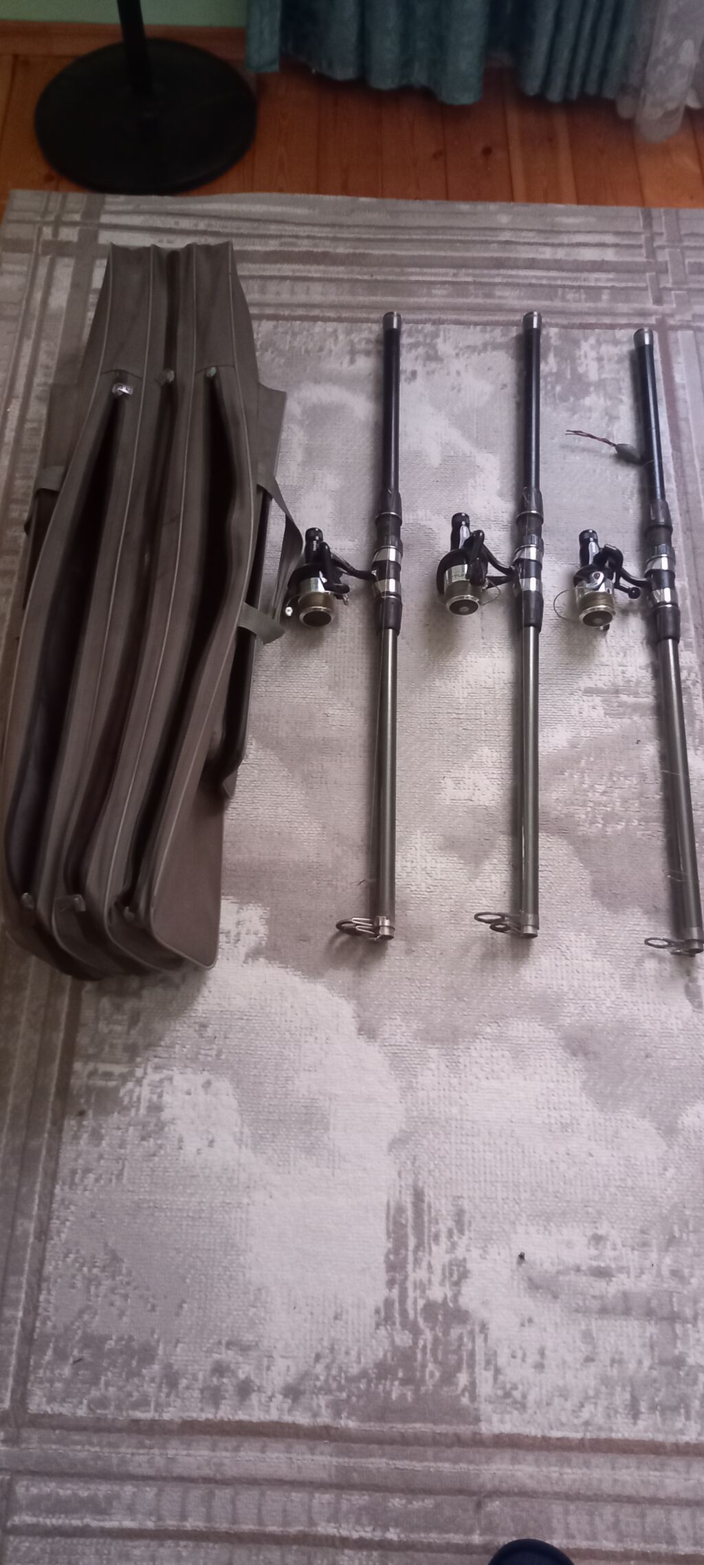 Balıqçılıq dəsti - 3 ədəd teleskopik balıqçı çubuğu - Hər çubuqda