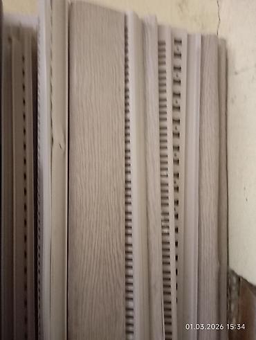 PVC döşəmə plintusu – ağac teksturalı (açıq palıd tonunda) - - şəkil 4