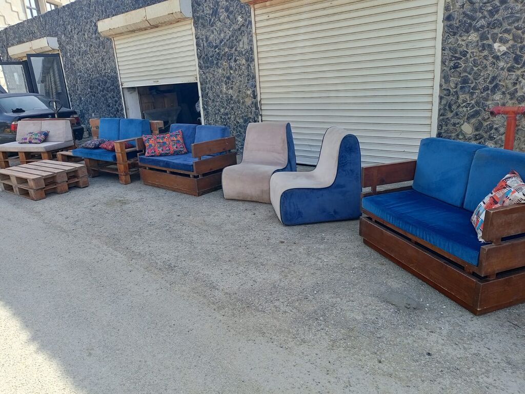 Bag ucun kafe ucun taxda divan yumsaq kreslolar