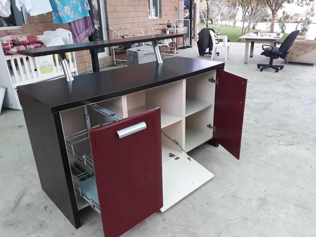 Metbex mebeli ada satilir ela veziyyetdedir, yenide n secilmir