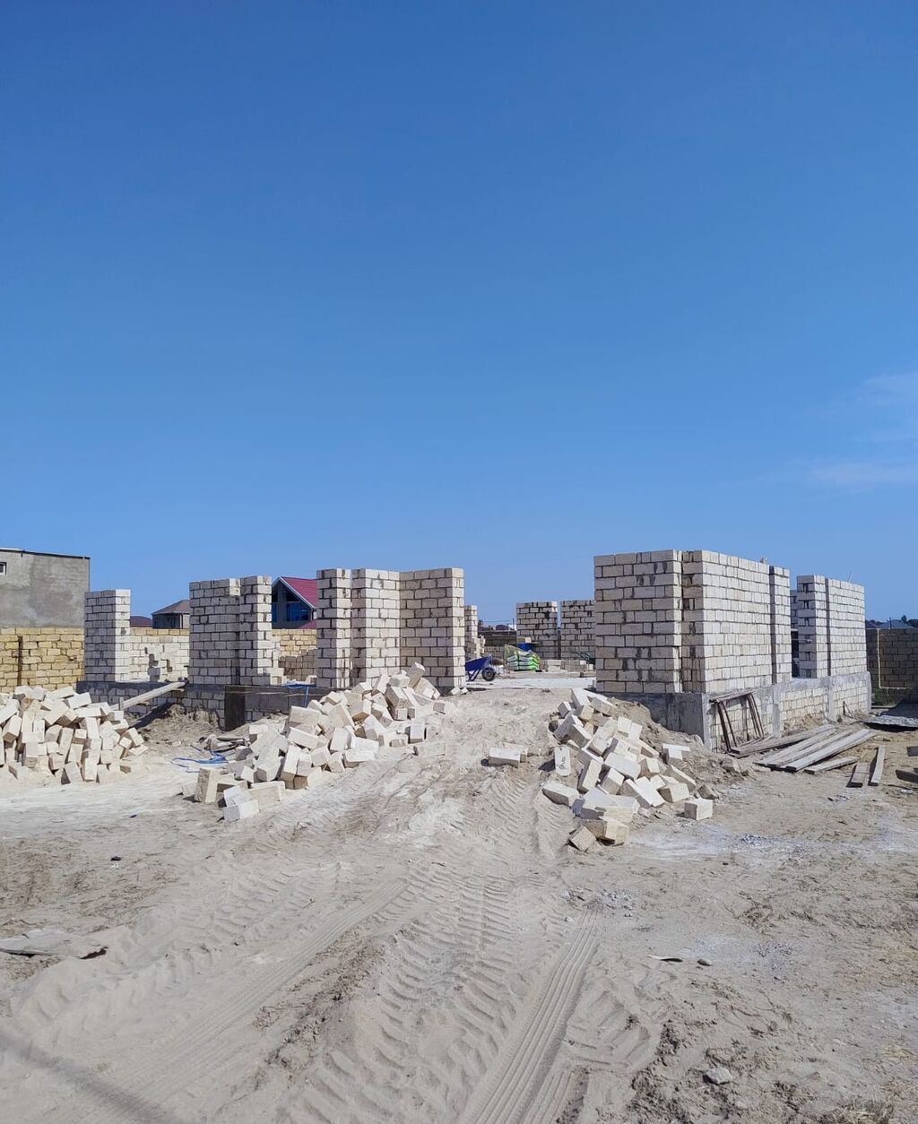 Tikinti–usta xidməti - 0-dan fərdi evlərin layihələndirilməsi və