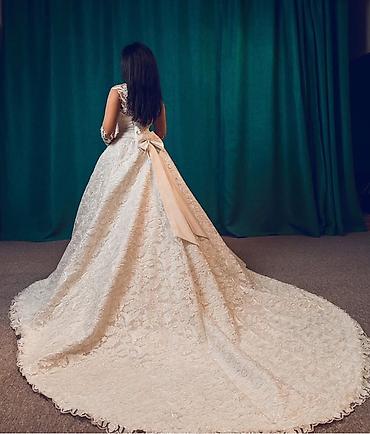 Gelinlik– zərif krujeva ilə işlənmiş gəlinlik - Model: klassik - şəkil 4