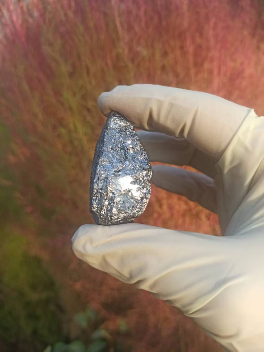 💎 Təbii Terahertz (Silisyum) daşı😍 Qiymət👉🏻 ölçüsünə görə dəyişir ( 15