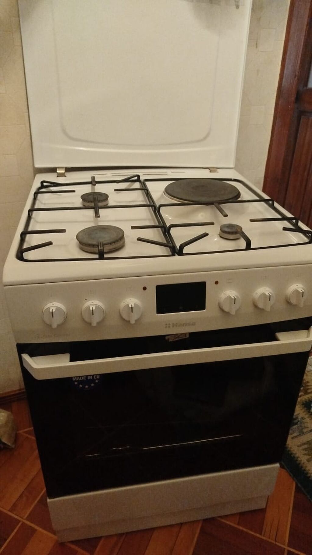 Qarışıq sobası Ayrıca dayanan, 4 gözlü, İşlənmiş