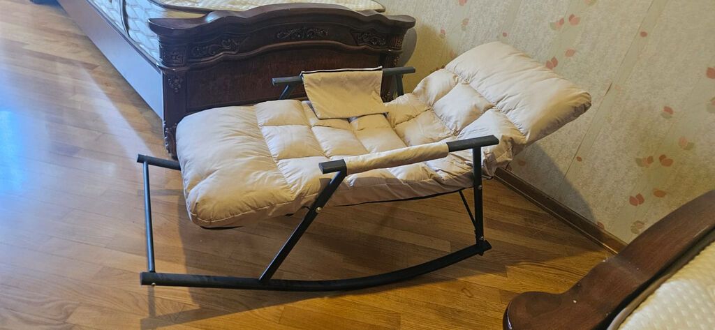 Şəhər daxili çatdırma edə bilərəm. Demək olar işlənməyib, yeni