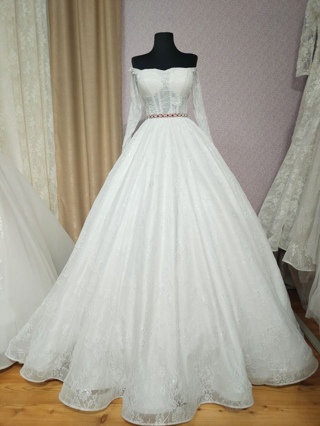 Kirayə gəlinliklər