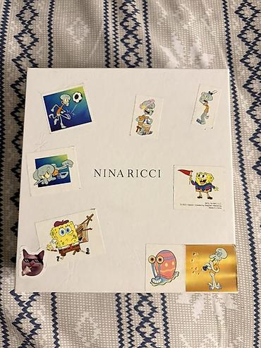 Nina Ricci dəftər və qələm dəsti(2 səyfədi yazılıb) - Brend: NINA - şəkil 2