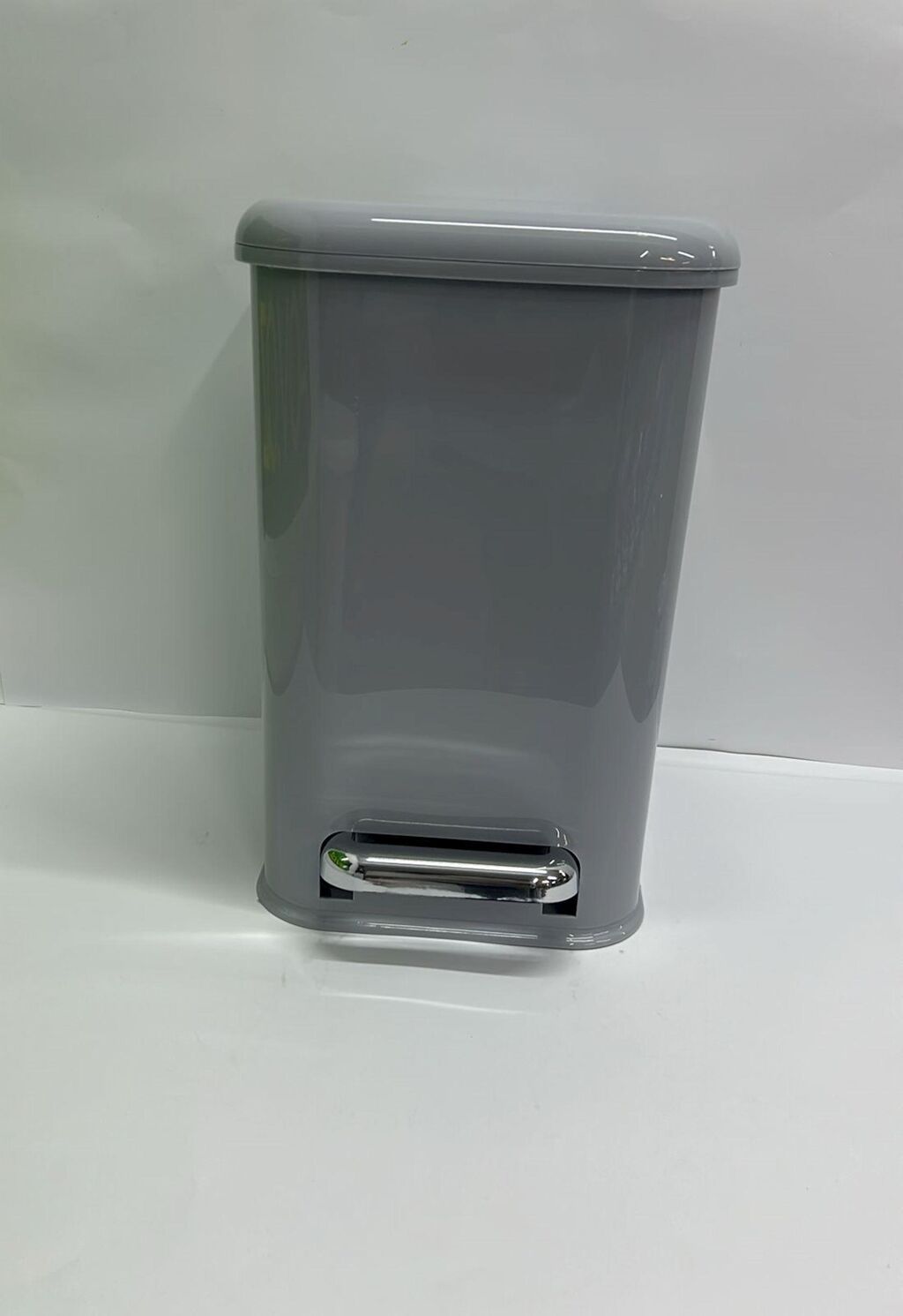 Zibil vedrəsi Homara HM008, plastik, boz, 27х40 sm Xüsusiyyətlər