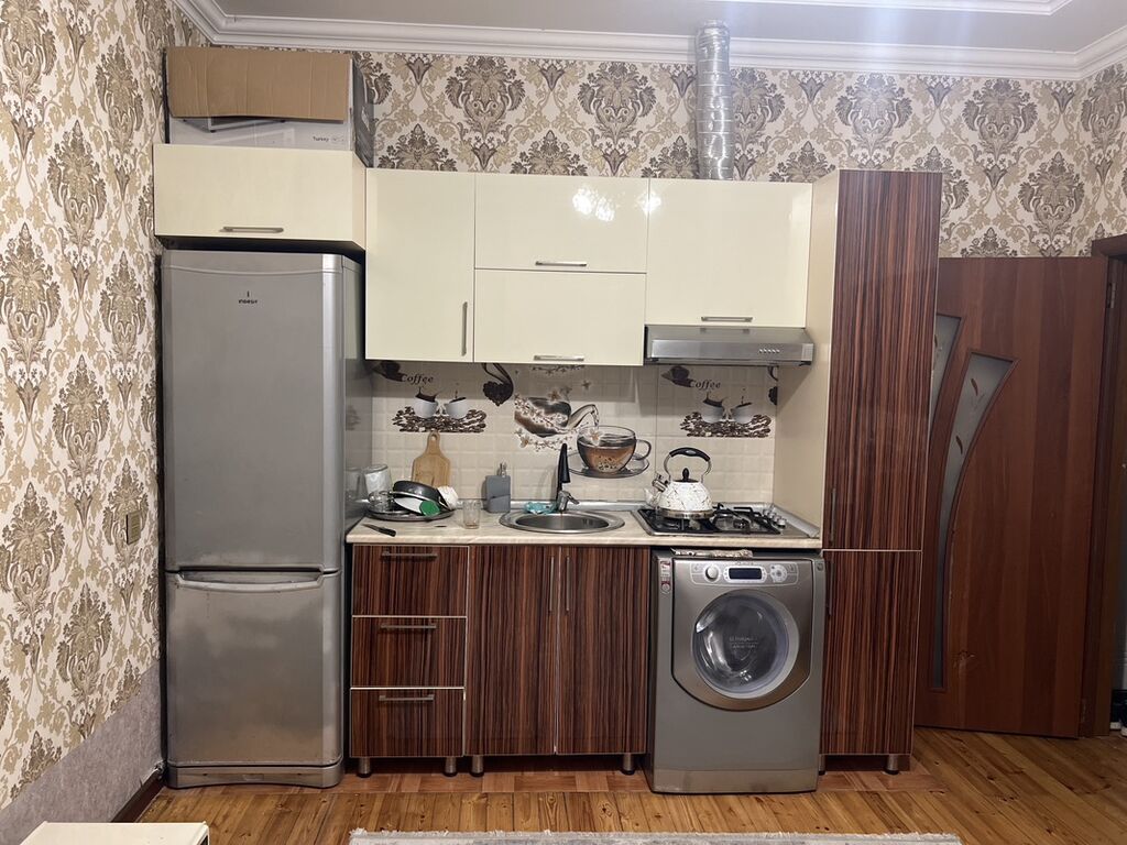 Mətbəx mebel dəsti və qurğulara uyğun tam komplekt: - Üst və alt