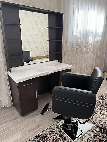 Bərbər/gözəllik salonu üçün işçi masa və kreslo dəsti - Geniş güzgülü - şəkil 2