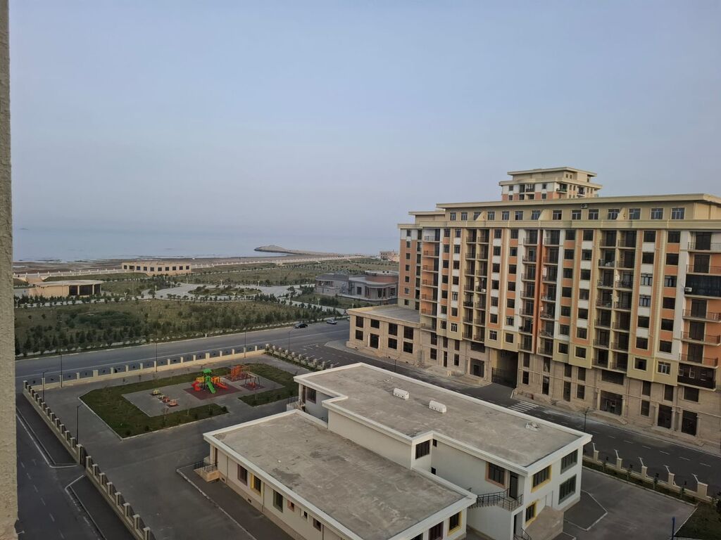 3 otaqlı, Yeni tikili, 100 kv. m