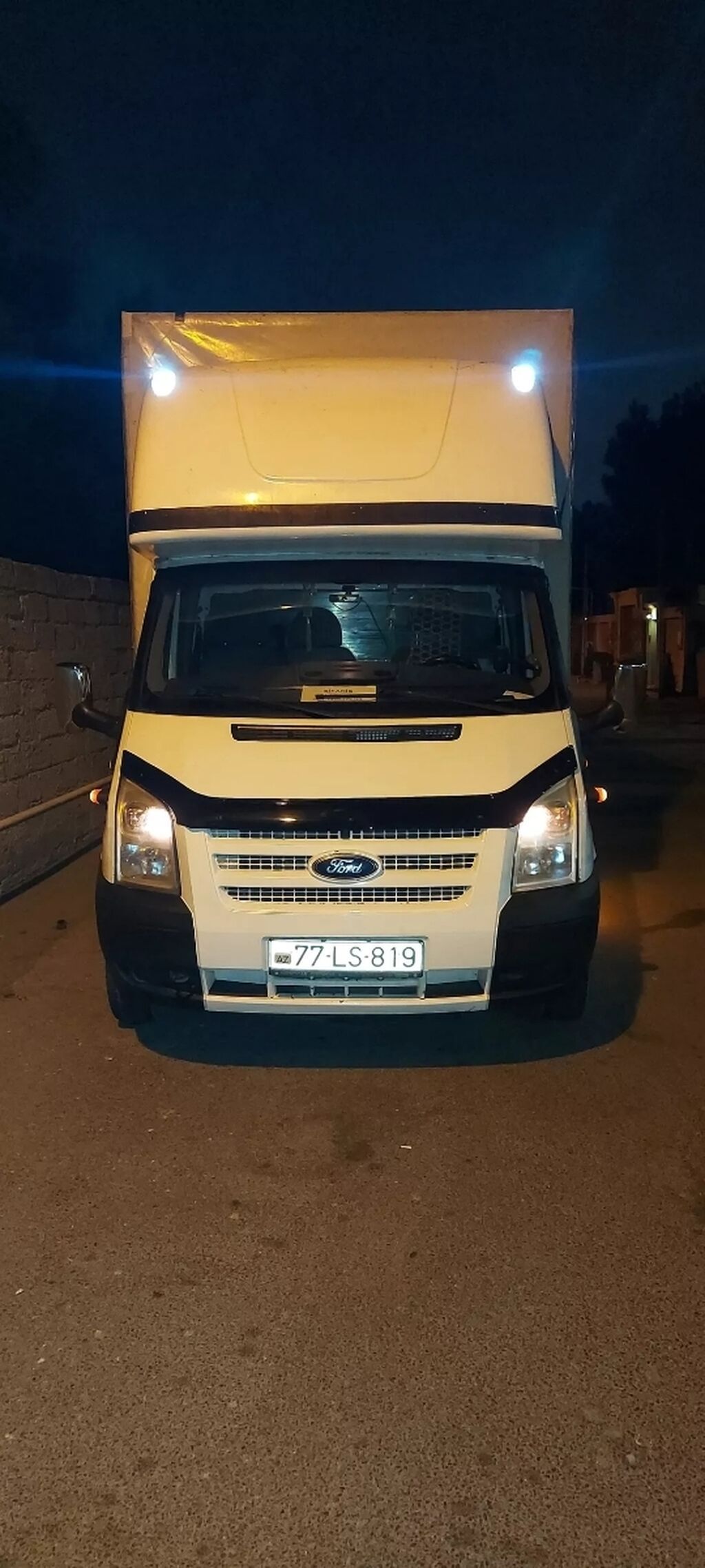 Salam əzi̇z vətəndaşlar xi̇dmət i̇ni̇zdə. Yük maşini munasib qi̇ymətə