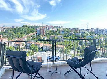 Həm şezlonqlar həm də sehpa qatlana bilir, komfortludur, bağ evi - şəkil 2