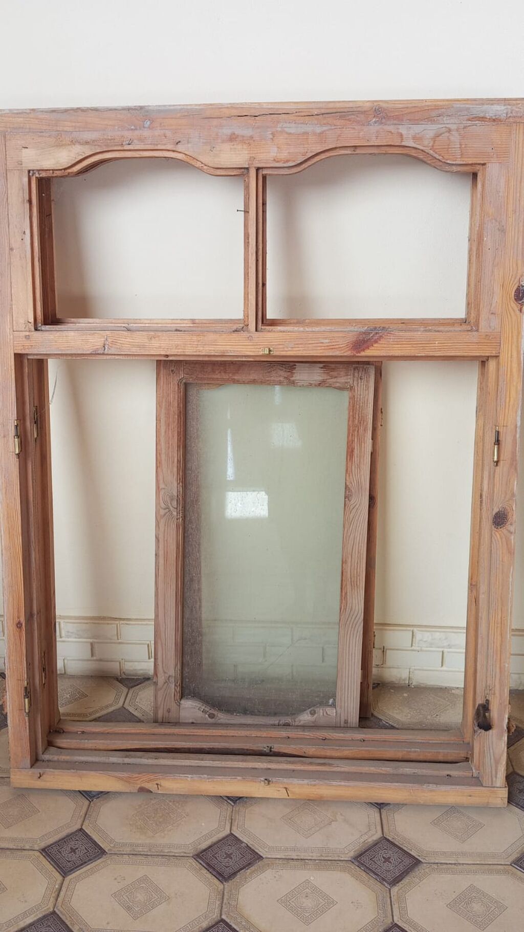 Taxta çerçive pencere bir denesi