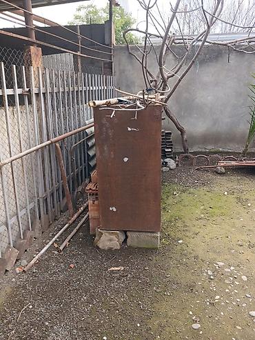 Su çəni köhnə rusun 5-lik qalın dəmiri ilə yığılıb. 1.80sm uzunu 1.10 - şəkil 4