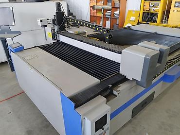 Fiber lazer kəsim dəzgahı - Sənaye tipli fiber lazer kəsim sistemi – - şəkil 3