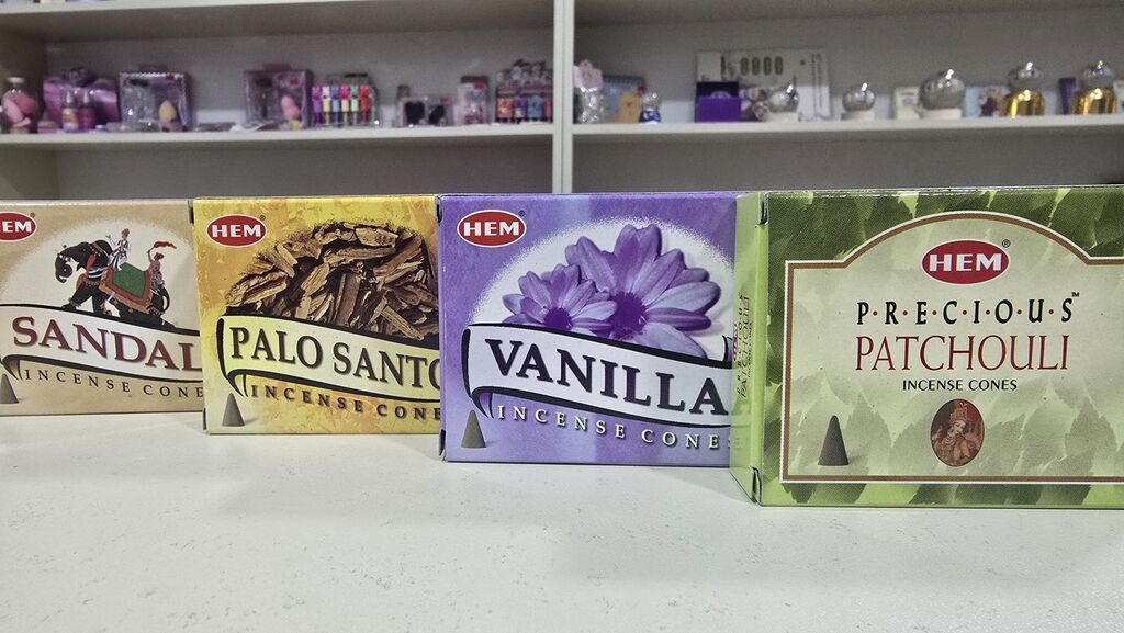HEM tütsüləri - Növlər: Palo Santo, Sandal/Sandalwood, Patchouli