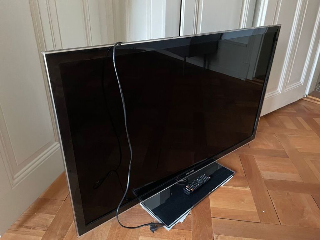 Televizor Samsung LED ekran FHD (1920x1080)