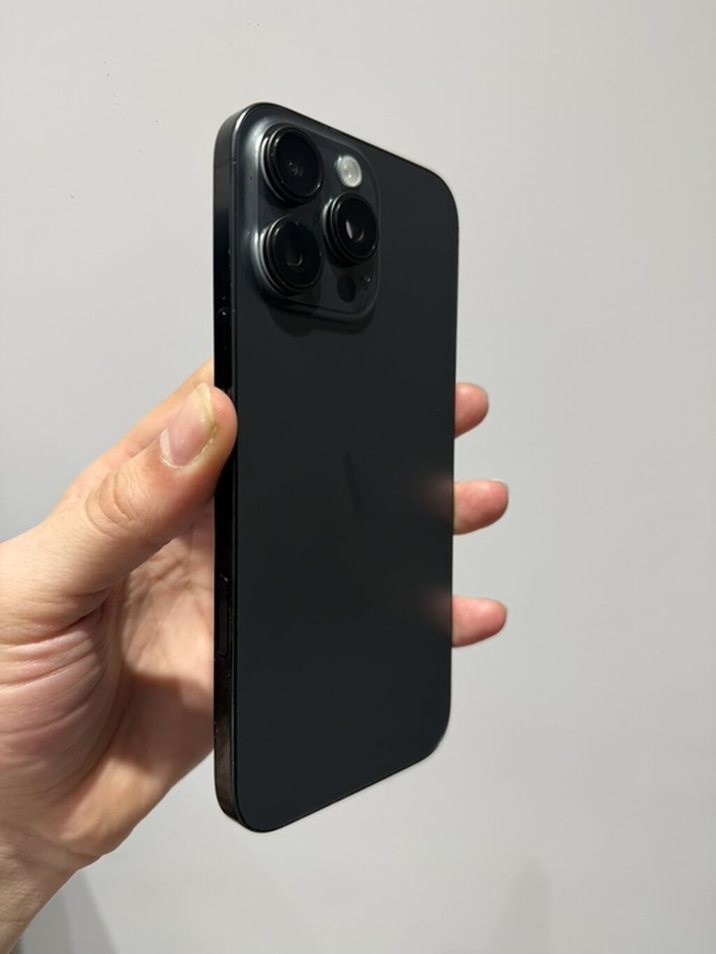 IPhone 16 Pro Max, 256 GB, Qara, Simsiz şarj