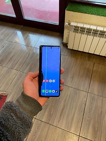 Samsung Galaxy Z Fold 3, 256 GB, rəng - Qara, Qırıq - şəkil 3