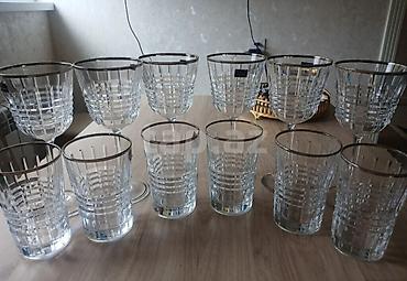 Bir dəst kristal qədəh və stəkandan ibarətdir. Dəstə yuxarı hissəsi - şəkil 3