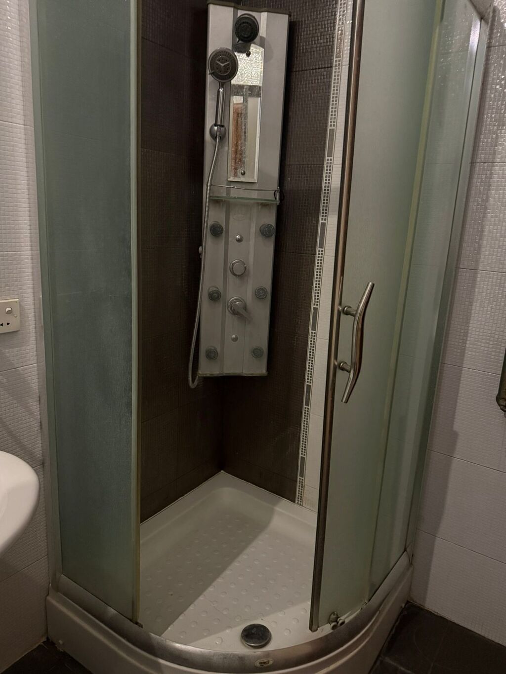 İşlənmiş Üstü qapalı kabina, Dairəvi, Ünvandan götürmə