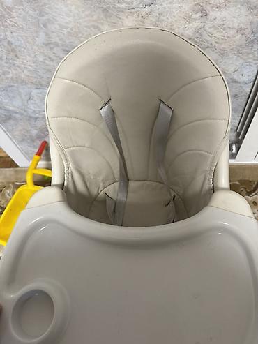 Uşaq yemək stulu - Rəng: ağ/krem - Material: plastik konstruksiya - şəkil 4