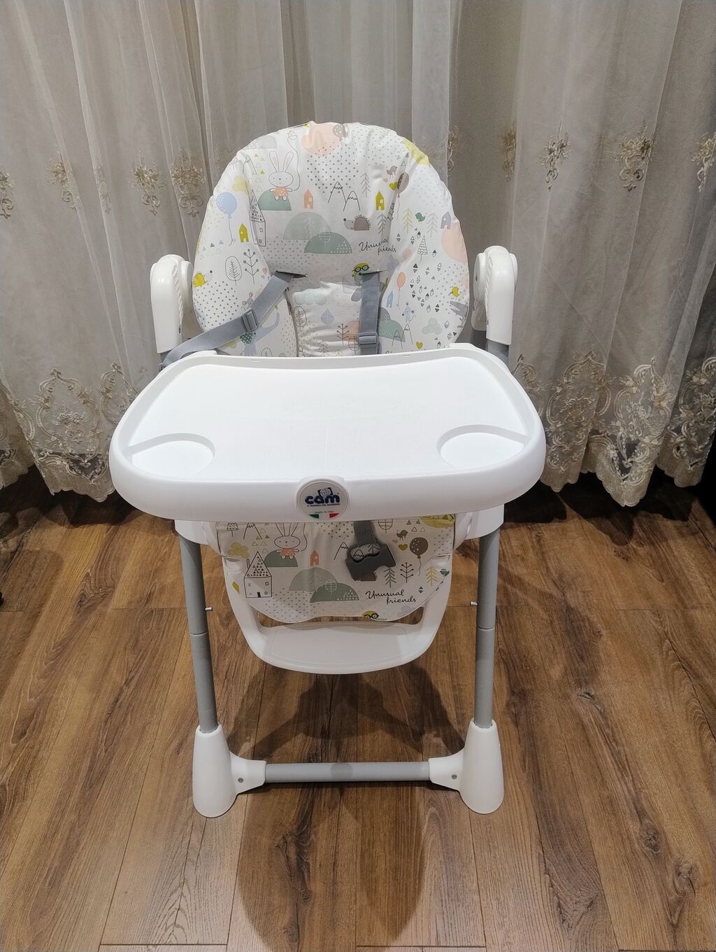 CAM yüksək uşaq yemək stulu - Ergonomik oturacaq və yumşaq yastıqlı