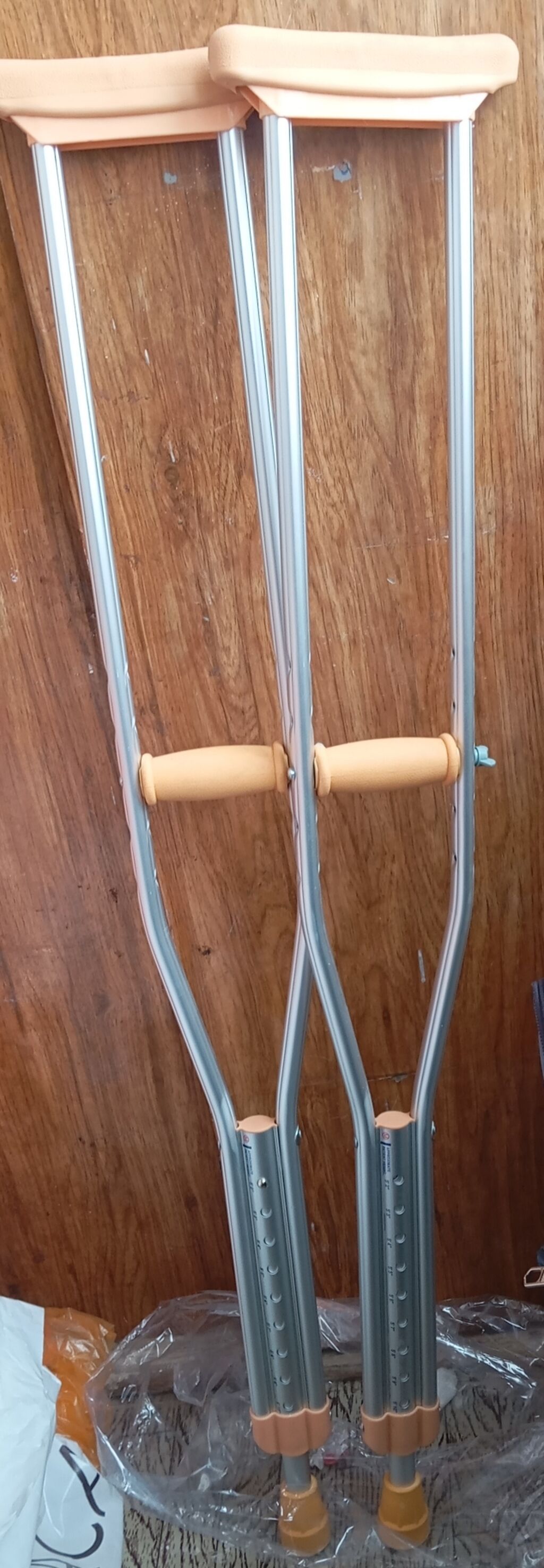 Əlil hasası 30 AZN işlədilməyib təzədir nömrə isdəyən bu nömrə ilə