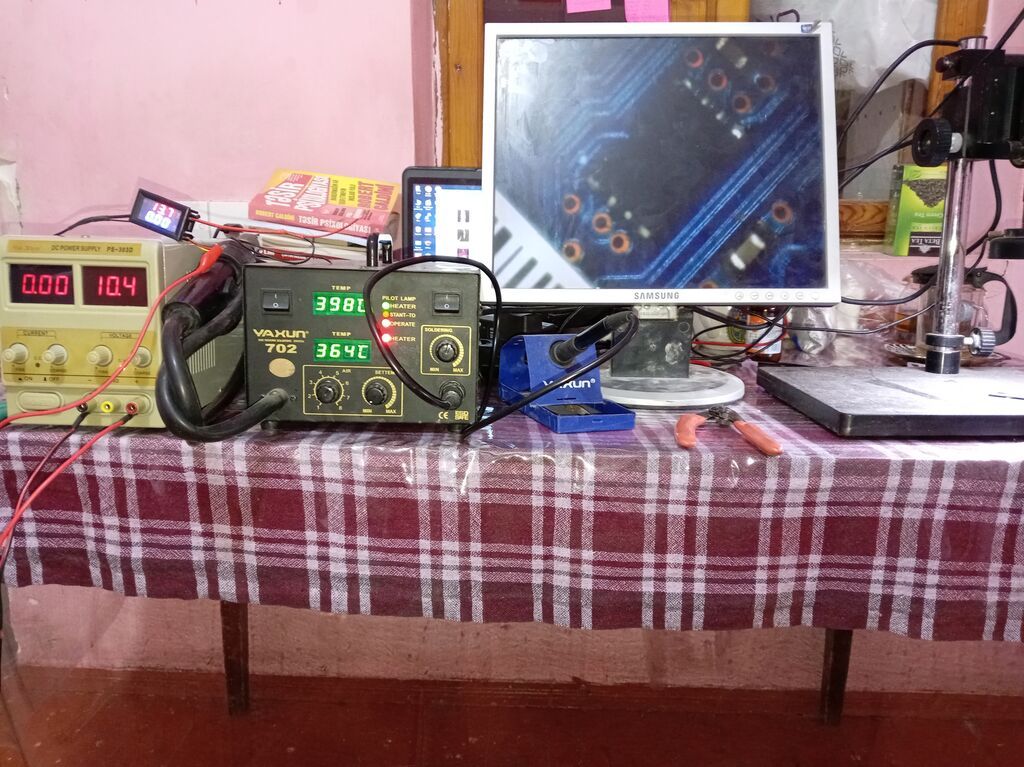 Usta alətləri Fen payanlik, mikroskop, monitor, labarotor qida bloku