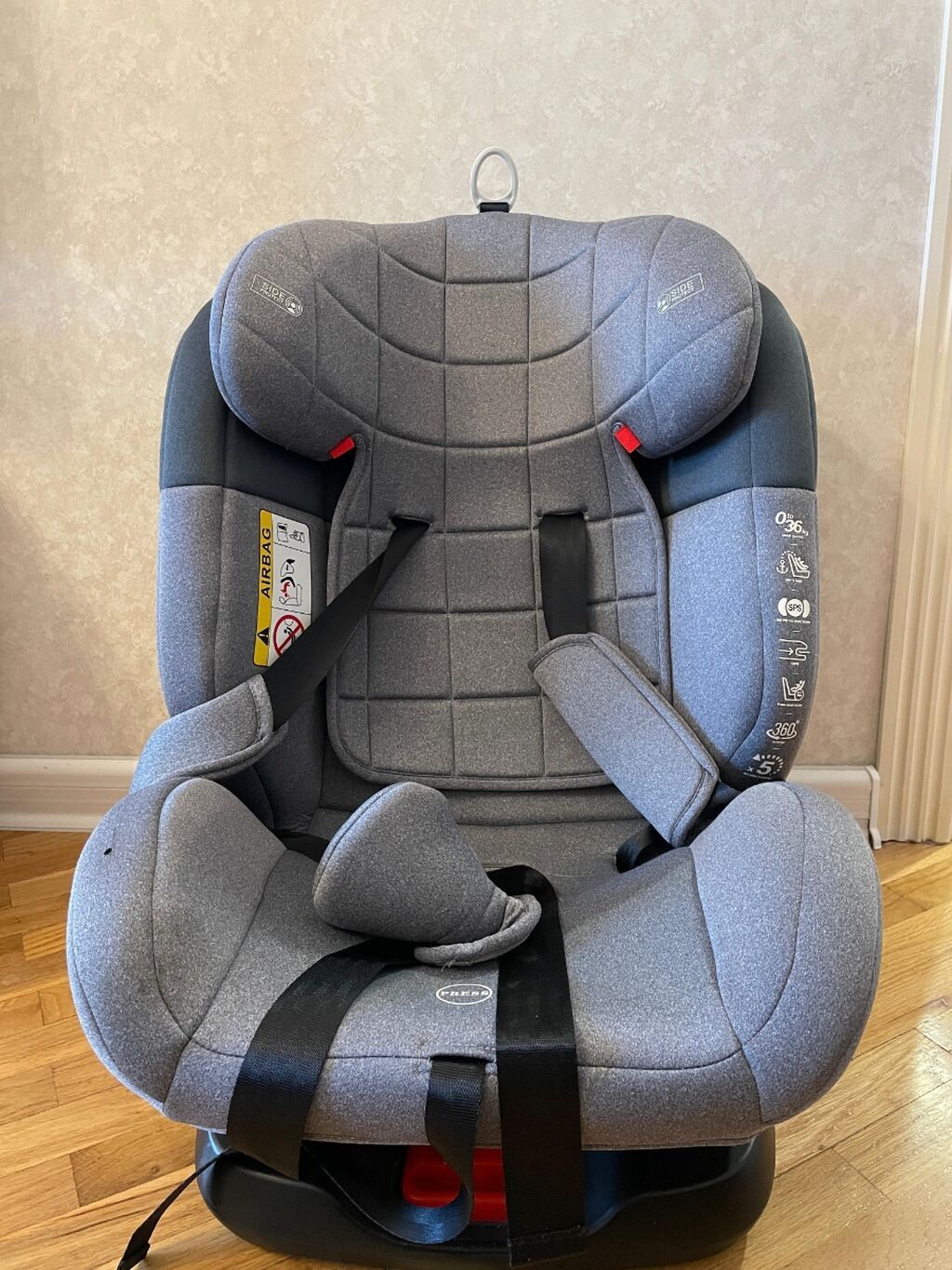 Avtokreslo 360 derece donur,izofixlidi 55man unvan Hezi Aslanov