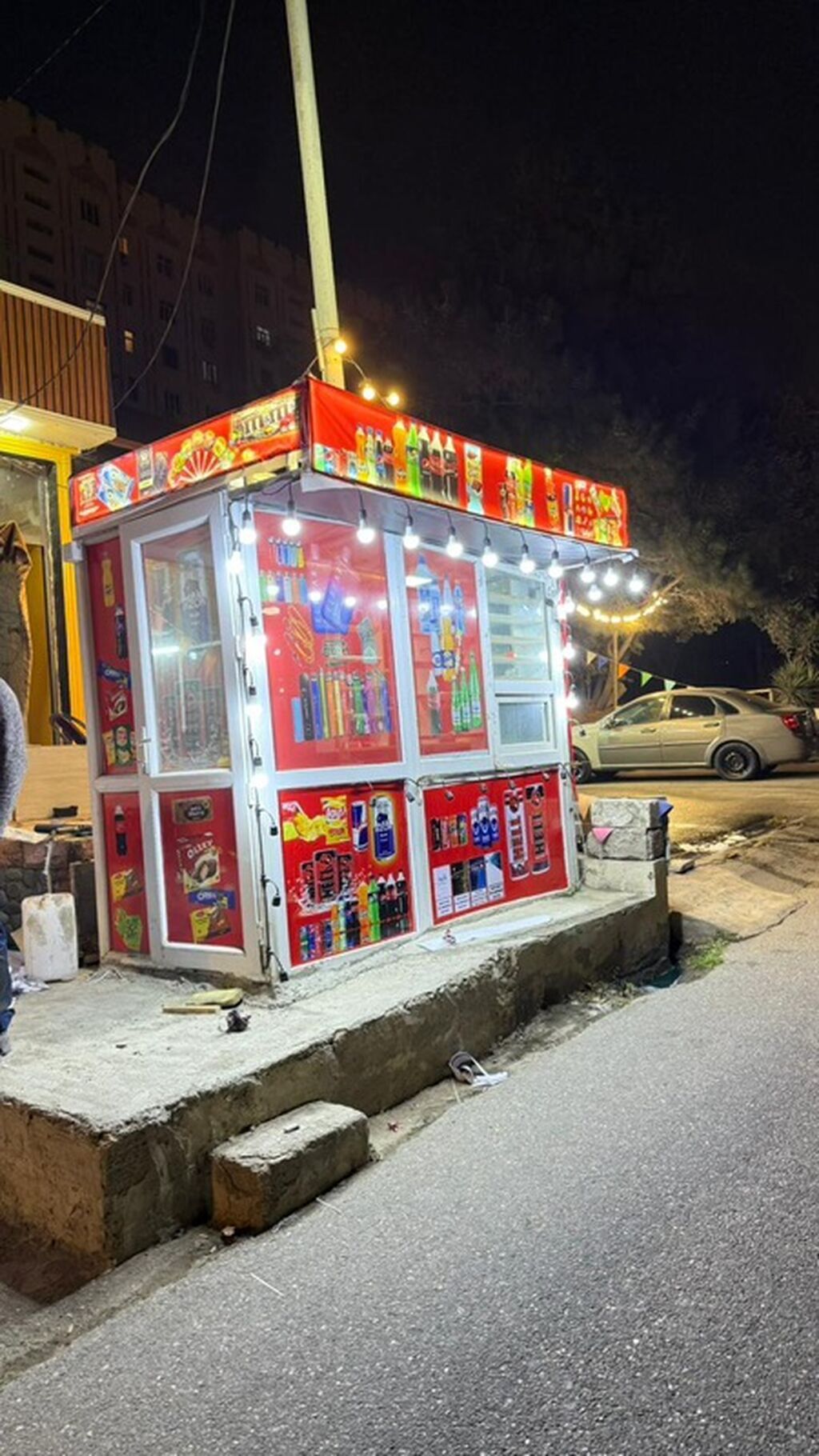 Ünvan: Yeni günəsli. İcarəyə verilir. Mərkəzi yolun ustudu Şir