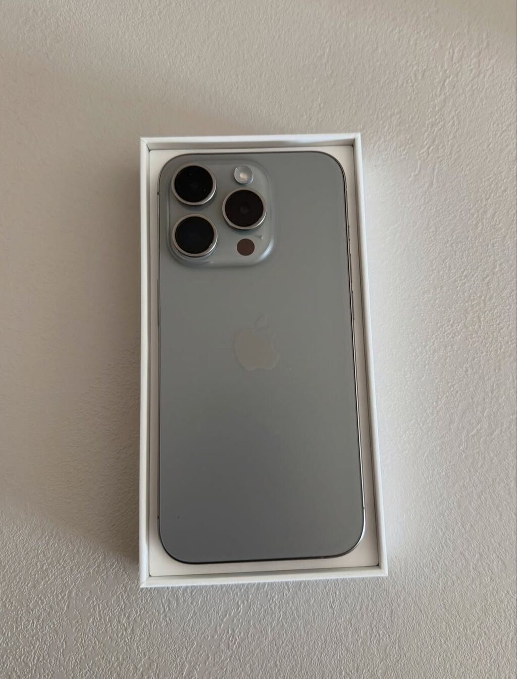 IPhone 15 Pro, 256 GB, Gümüşü, Zəmanət, Kredit, Simsiz şarj