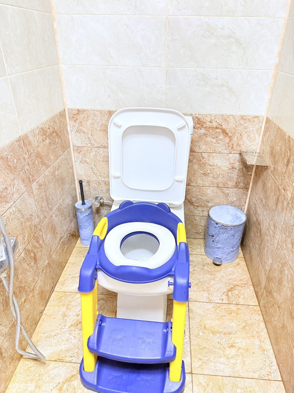 Uşağ tualeti satılır 1 ay olar ki alınıb, uşağ istifadə etmədiyi üçün