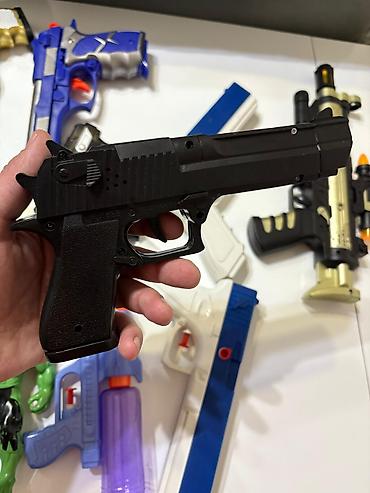 Uşaq üçün oyuncaq silahlar və fiqur dəsti whatsApp aktiv. Məzmun - şəkil 4