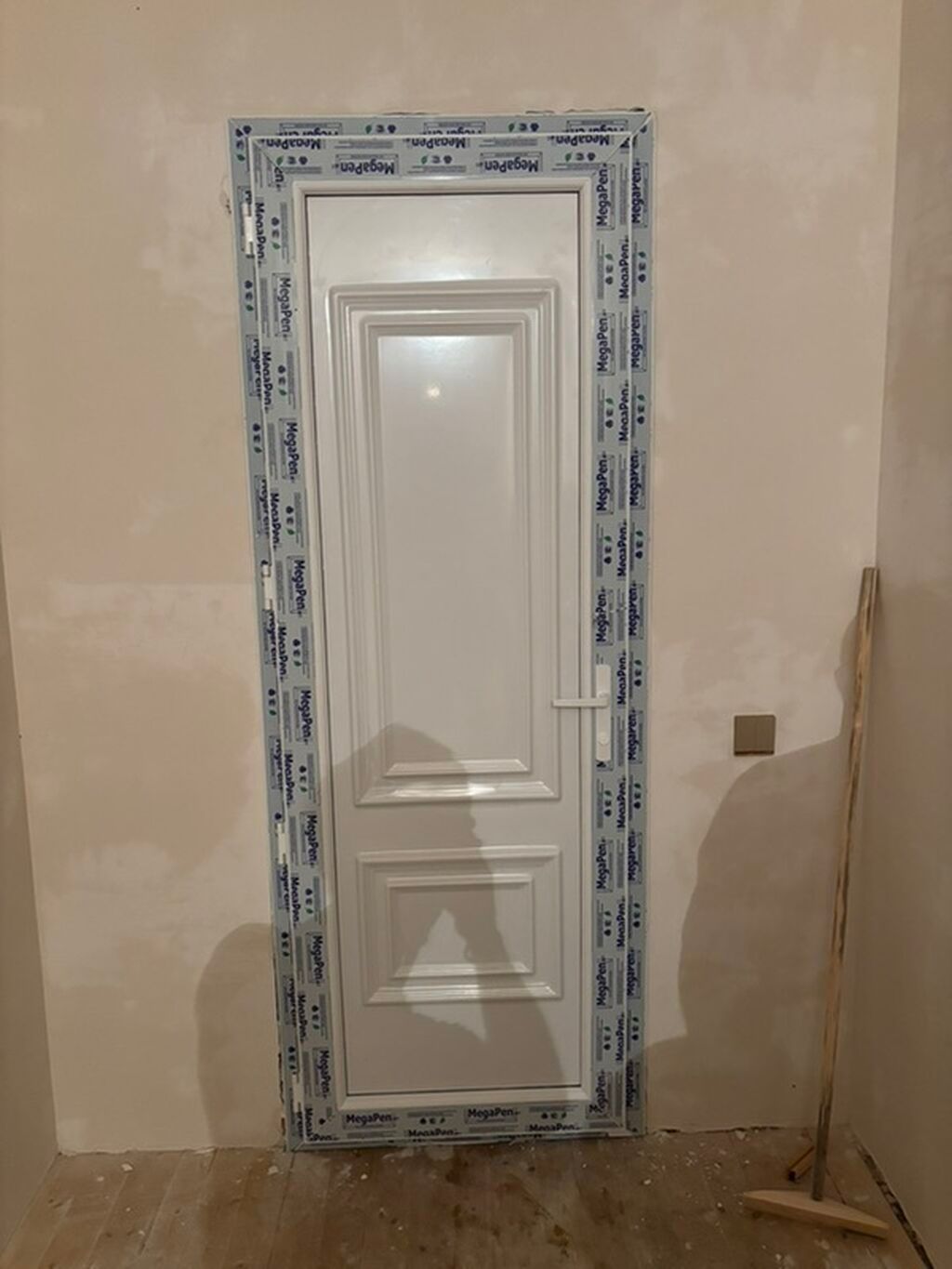 PVC qapı-pəncərə və duş kabin sistemləri - Material: PVC/profil