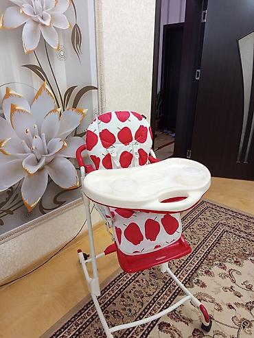 Uşaq yemək stulu – qırmızı-ağ alma naxışlı - Rahat və yumşaq - şəkil 4