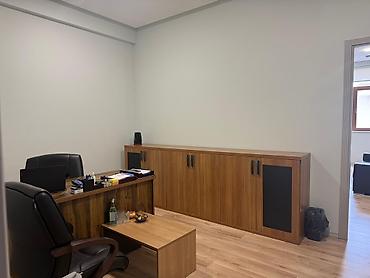 Təcili İcarəyə Verilir: 2 Otaqlı Tam Təmirli Ofis Bakı şəhərinin - şəkil 3