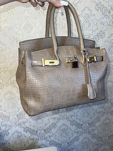 Heç bir problemi yoxdur,tam səliqəli formadadır.Evin sahibi xaricə - şəkil 4