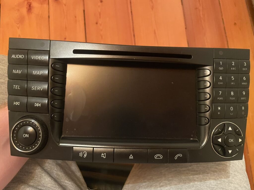 Mercedes-Benz(w211) zavod monitor - Orijinal Mercedes-Benz (w211)